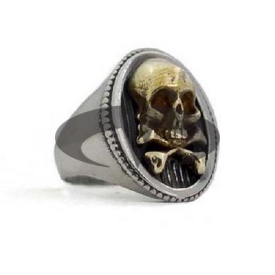 Anello Uomo Mignolo Outlaw - Teschio Con Serpente, Ottone Massiccio, Fatto A Mano In Thailandia (Misura 12)